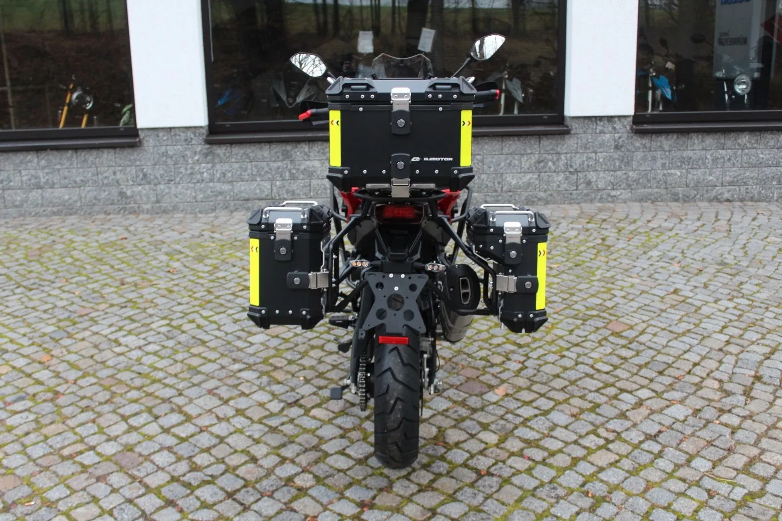 QJ Motor SRT 700 SX