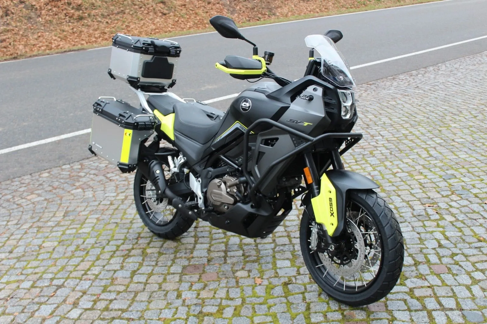 QJ Motor SRT 700 SX