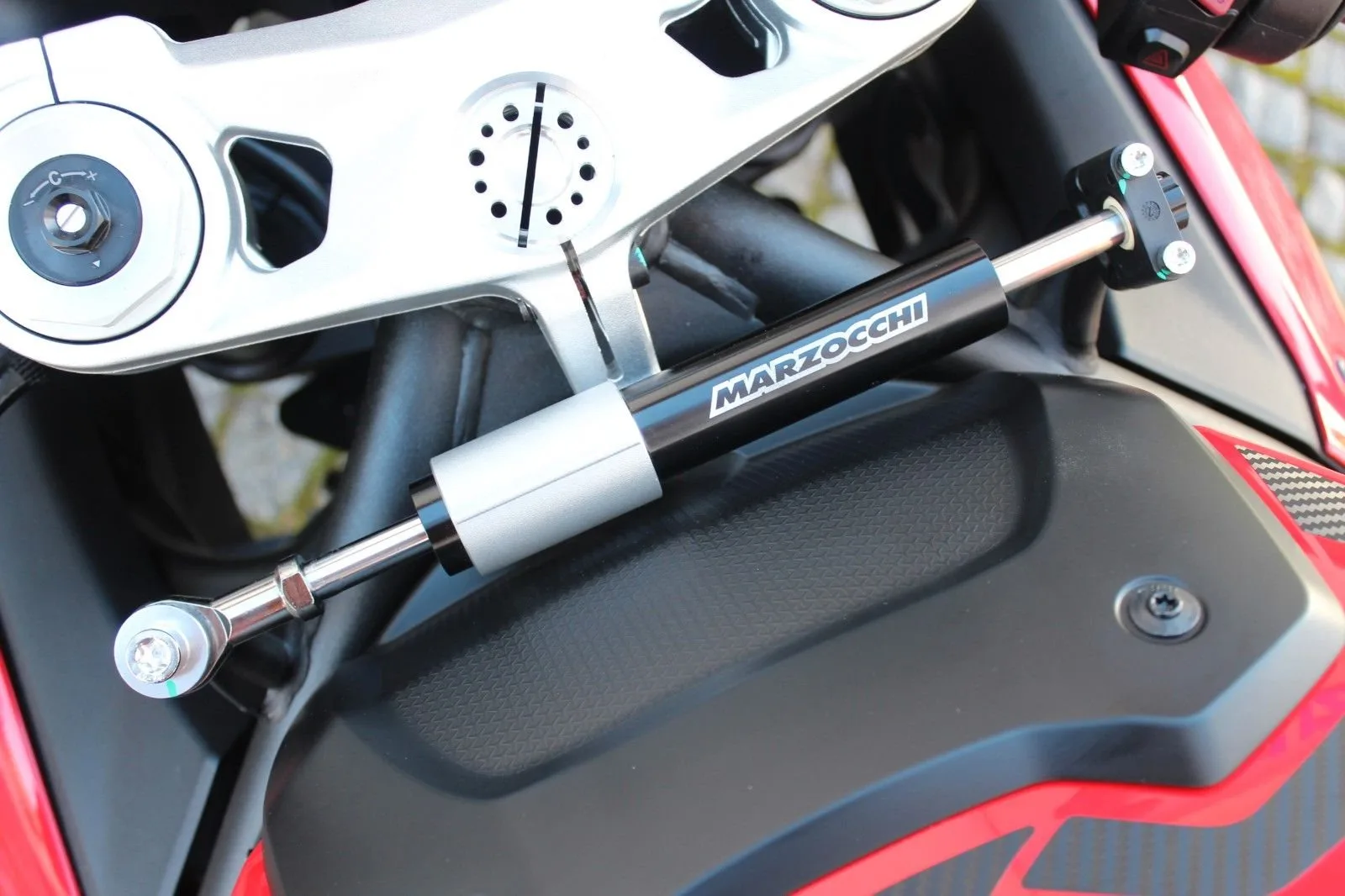 QJ Motor SRK 921 RR