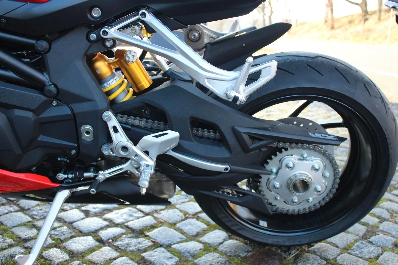 QJ Motor SRK 921 RR