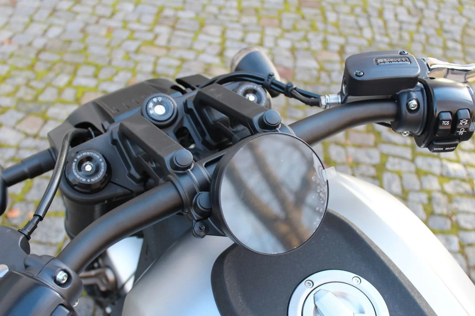 QJ Motor SRV 600V
