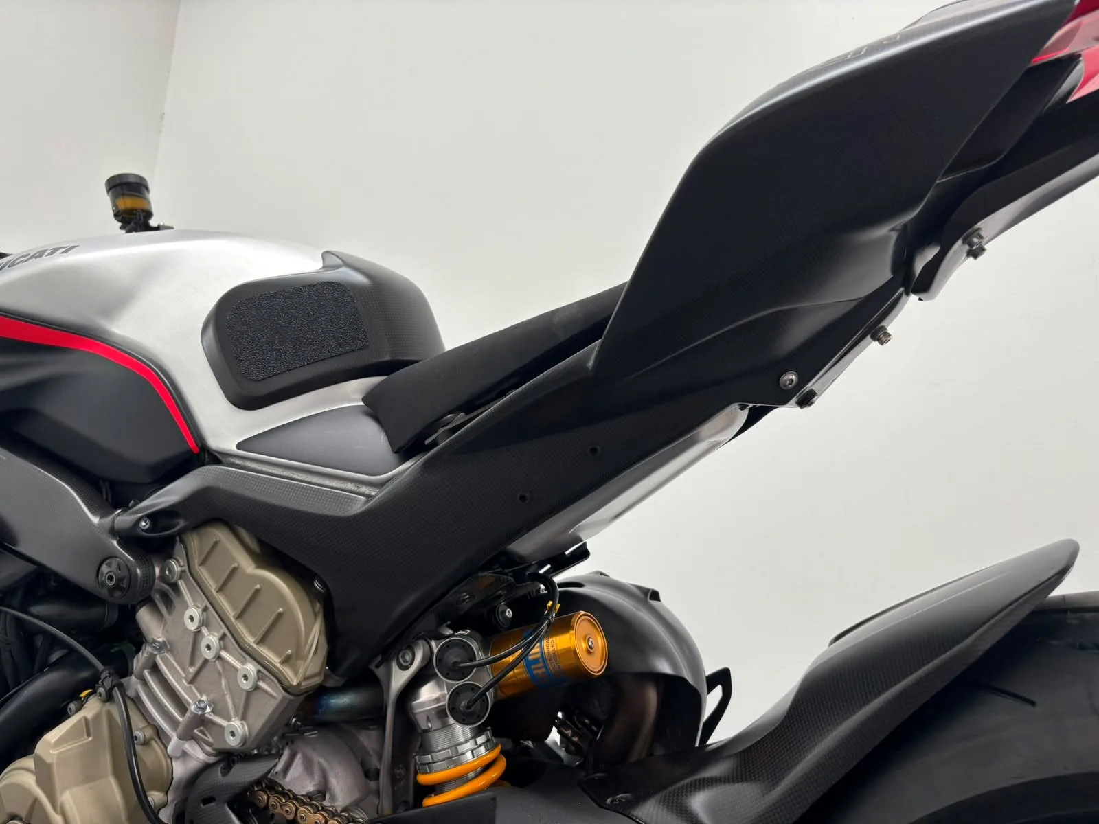 Ducati Streetfighter V4 SP mit viel Zubehör - im Kundenauftrag!