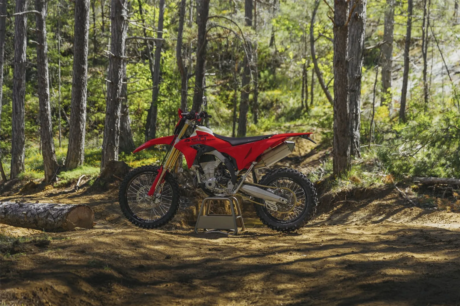 Ducati Desmo450 EDS