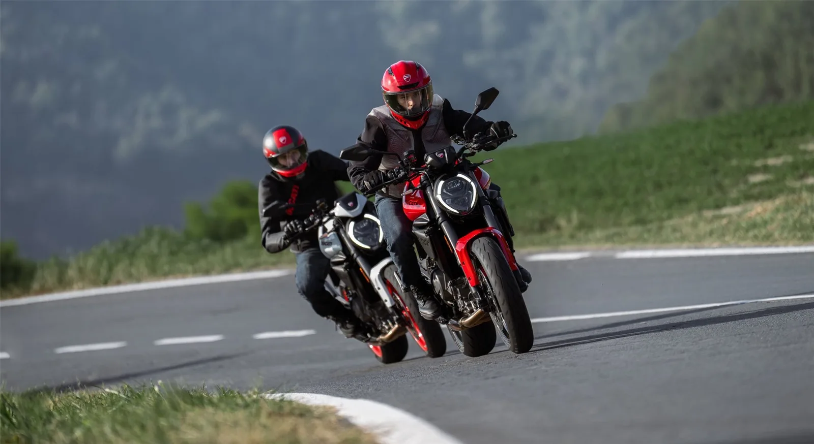 Ducati Monster + auch als 35 kW Variante erhältlich