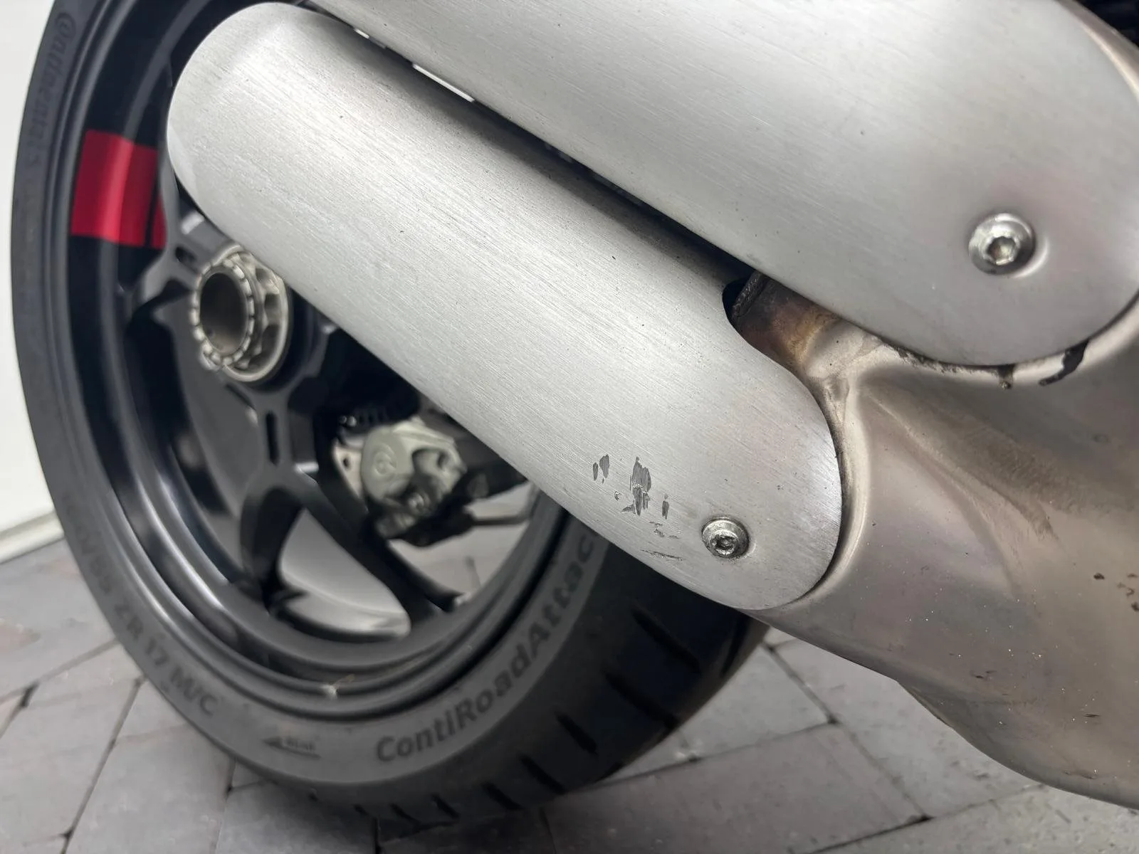 Ducati SuperSport 950 S im Kundenauftrag