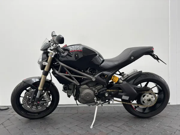 Ducati Monster 1100 Evo