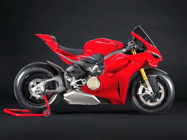 Ducati Panigale V4 S