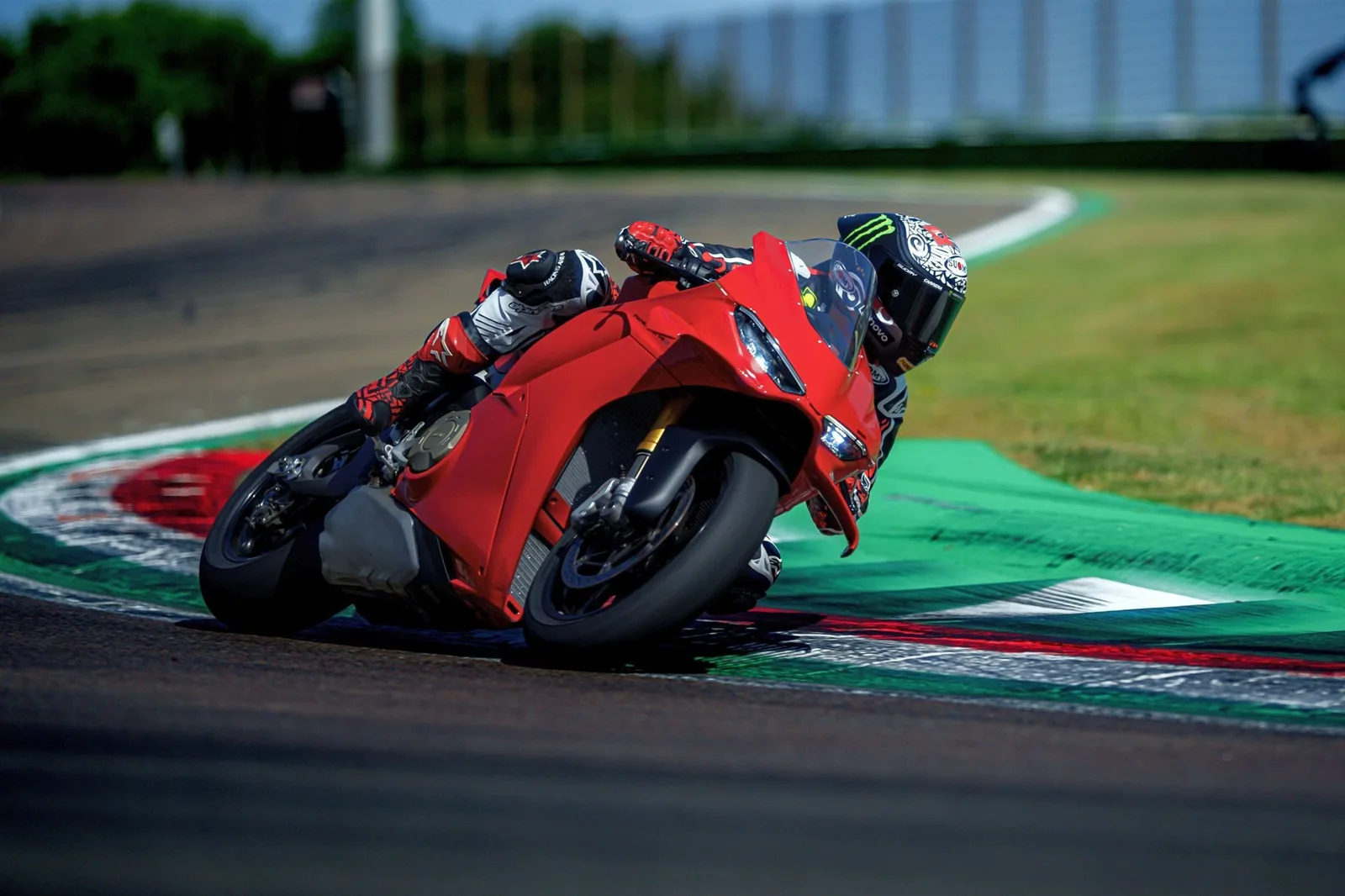 Ducati Panigale V4 S
