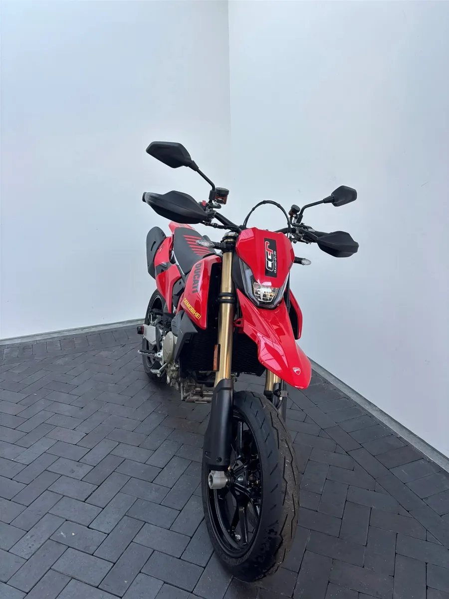 Ducati Hypermotard 698 Mono auch als Neufahrzeug erhältlich