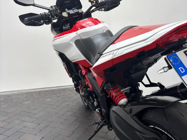 Ducati Multistrada 1200 Pikes Peak Umbau auf Rechtsschaltung und Daumenbremse!