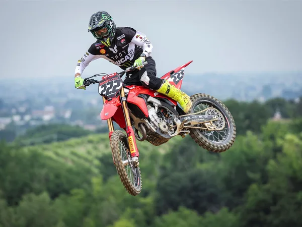 Ducati Desmo450 MX auch als Neufahrzeug erhältlich