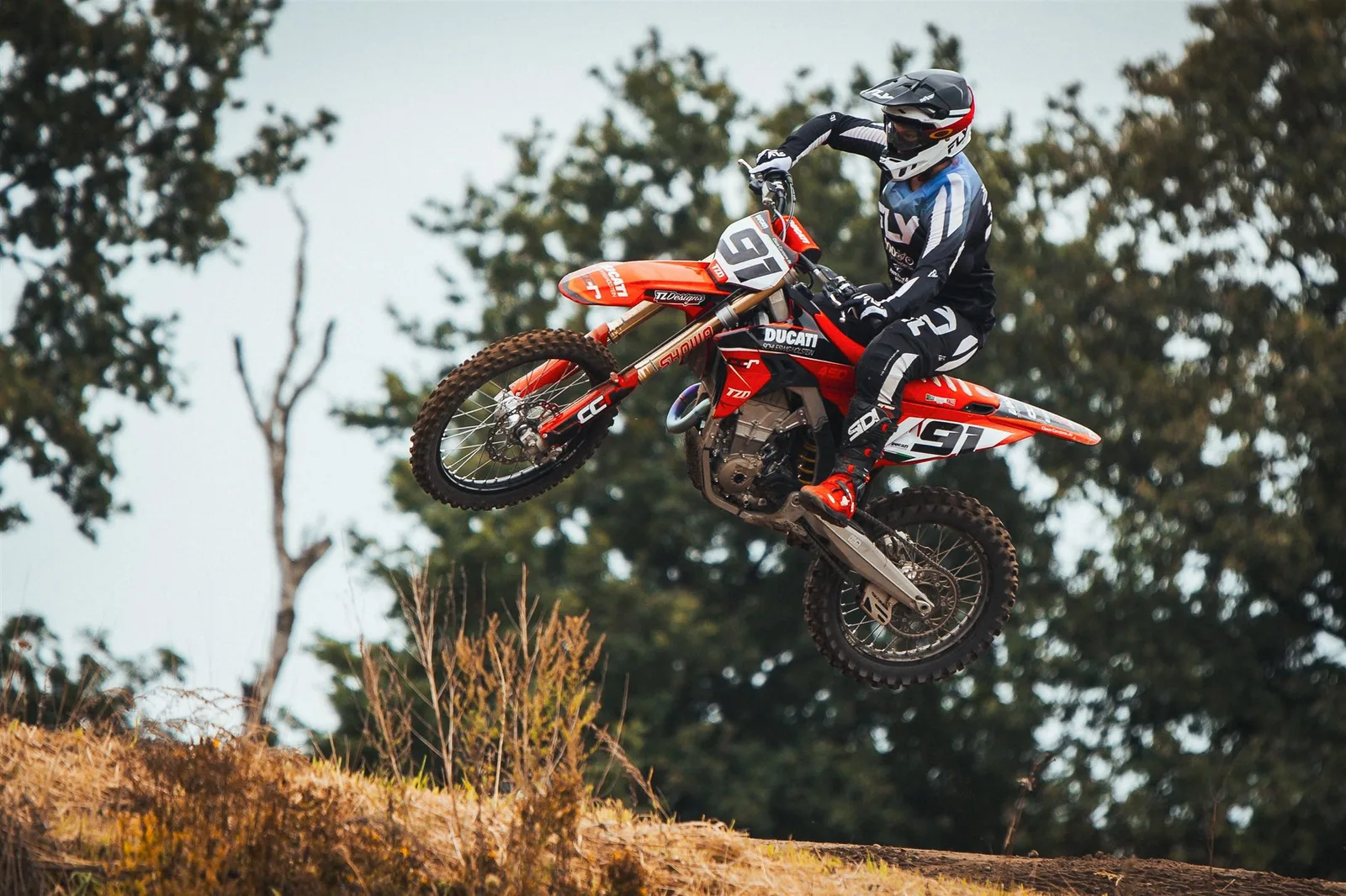 Ducati Desmo450 MX auch als Neufahrzeug erhältlich