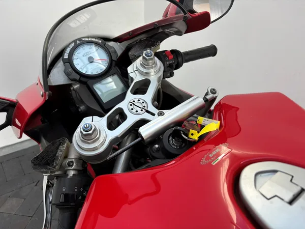Ducati 999 im Kundenauftrag