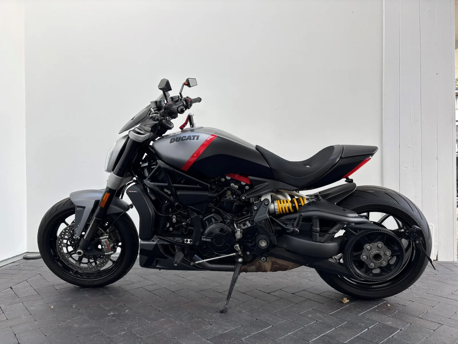 Ducati XDiavel Black Star