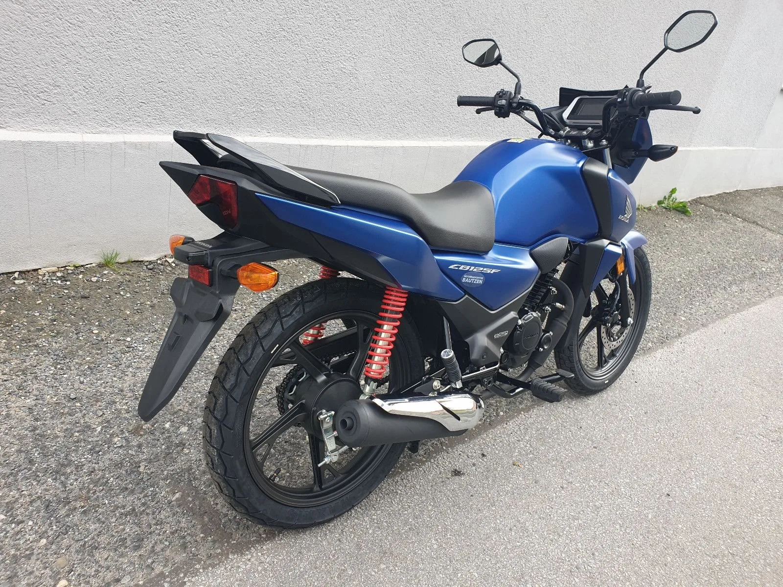 Honda CB125F