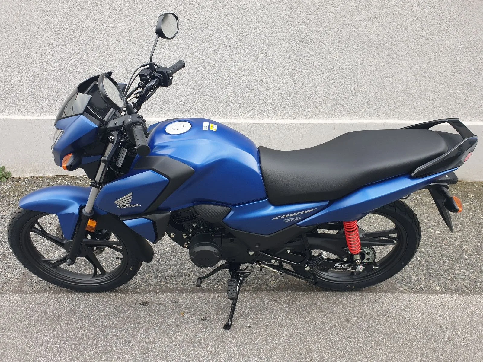 Honda CB125F