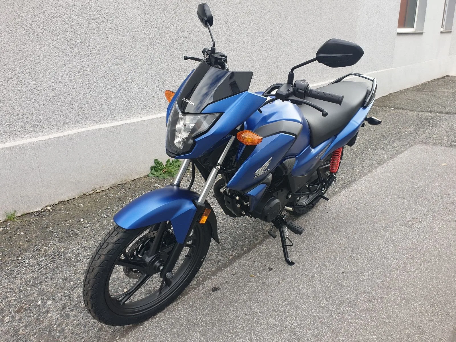 Honda CB125F