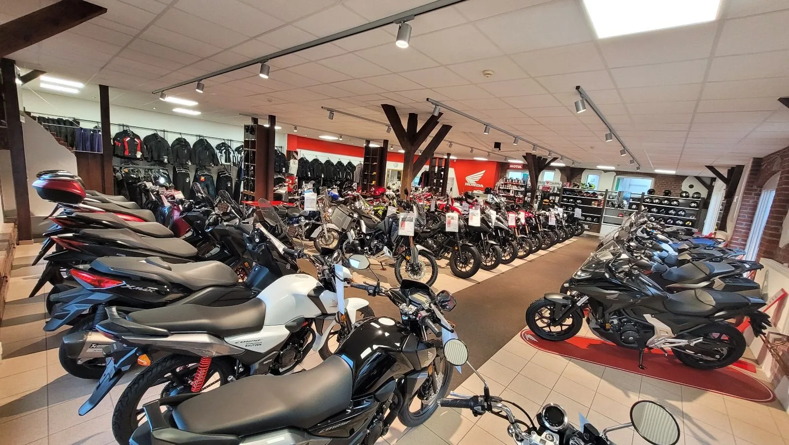 Honda CB125F Tageszulassung