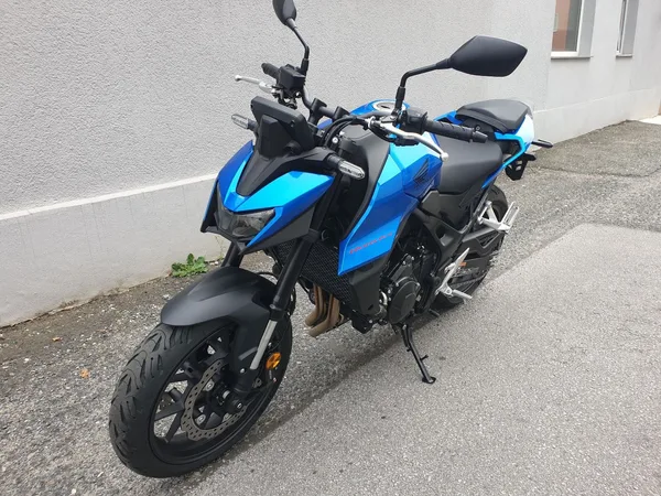 Honda CB750 Hornet
