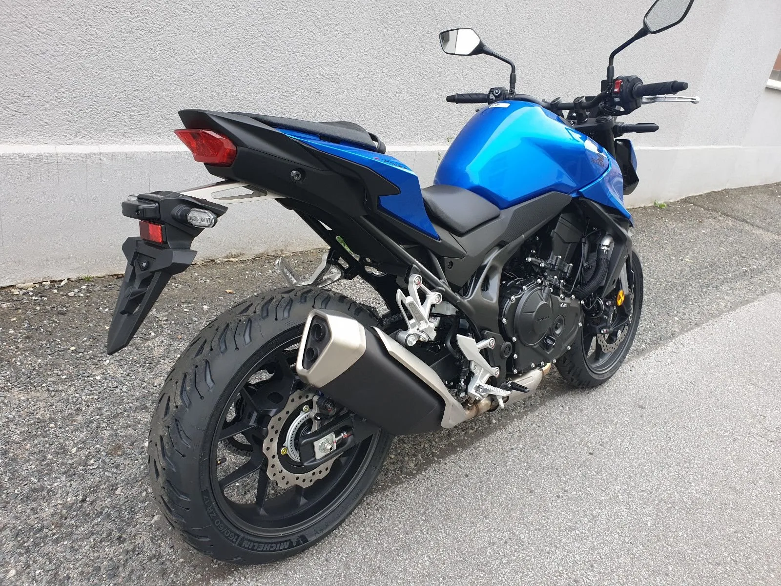 Honda CB750 Hornet