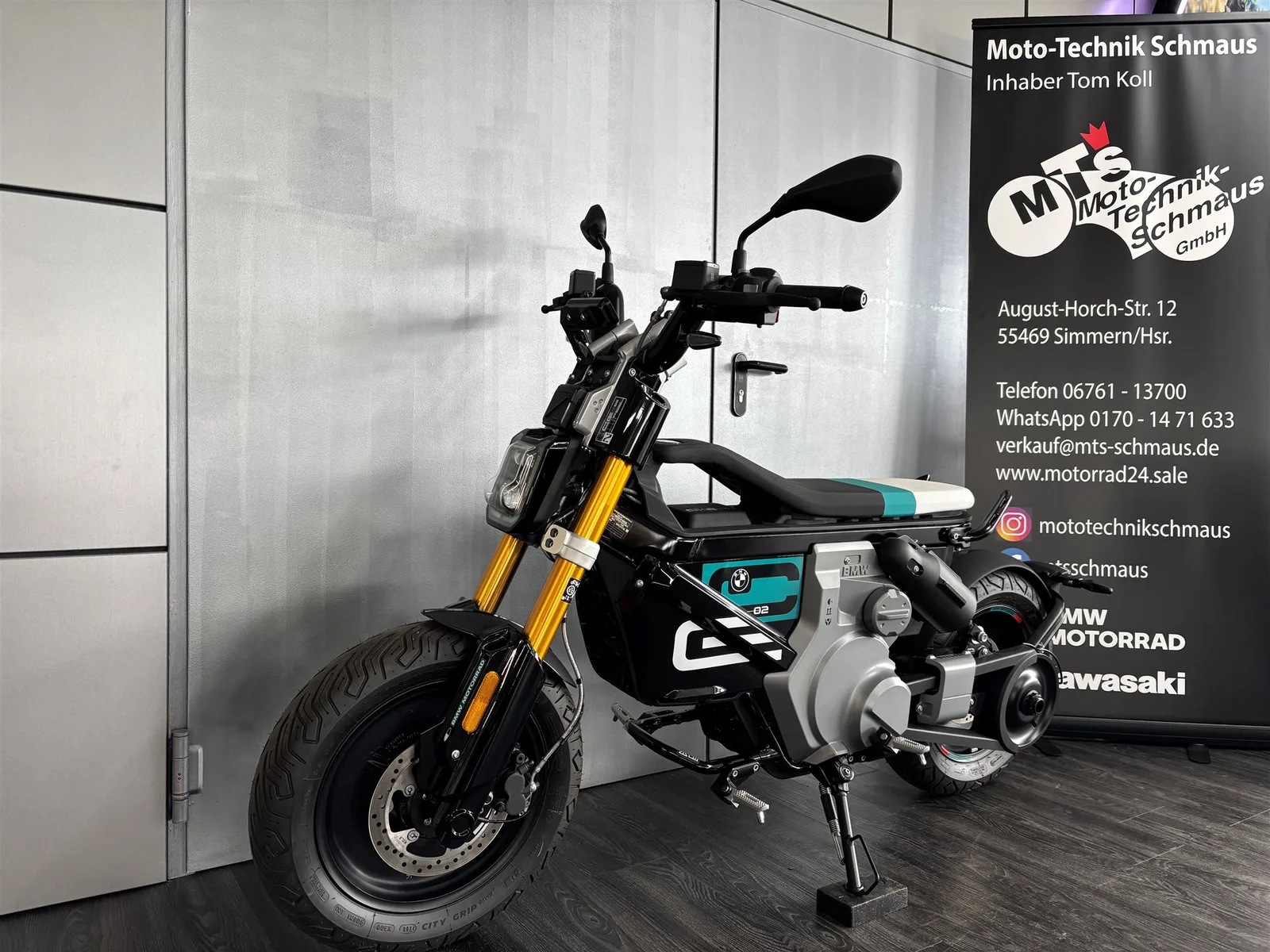BMW CE 02 11kW A1/B196, Highline, Schnellladegerät