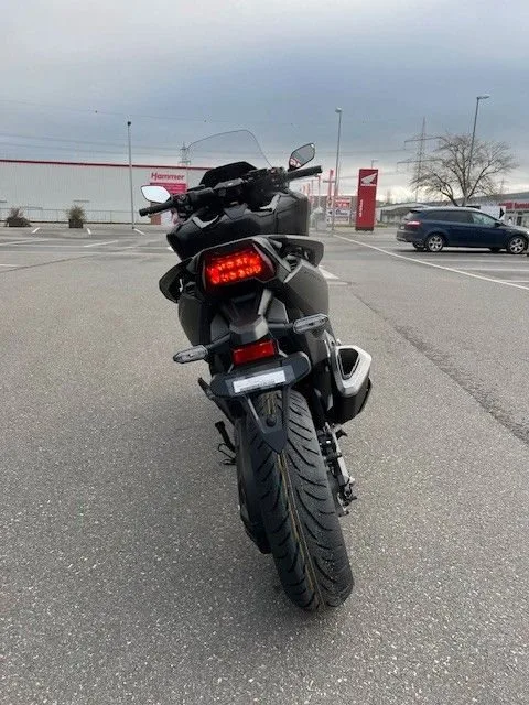 Honda Forza 750