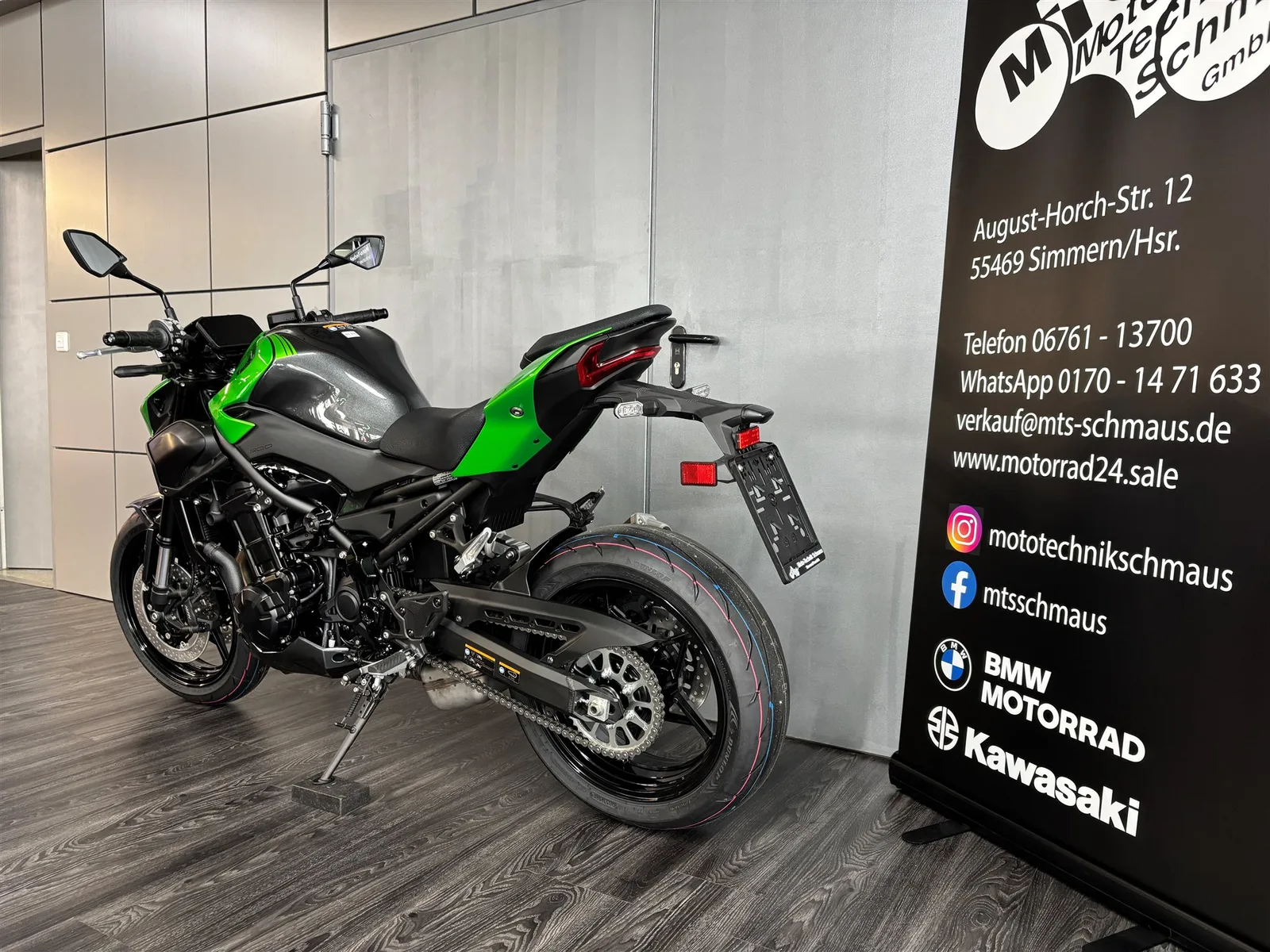 Kawasaki Z900 Grün und schwarz sofort verfügbar
