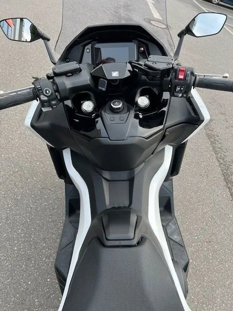 Honda Forza 750