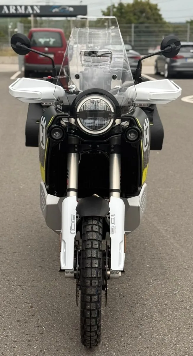 Husqvarna Norden 901 Expedition