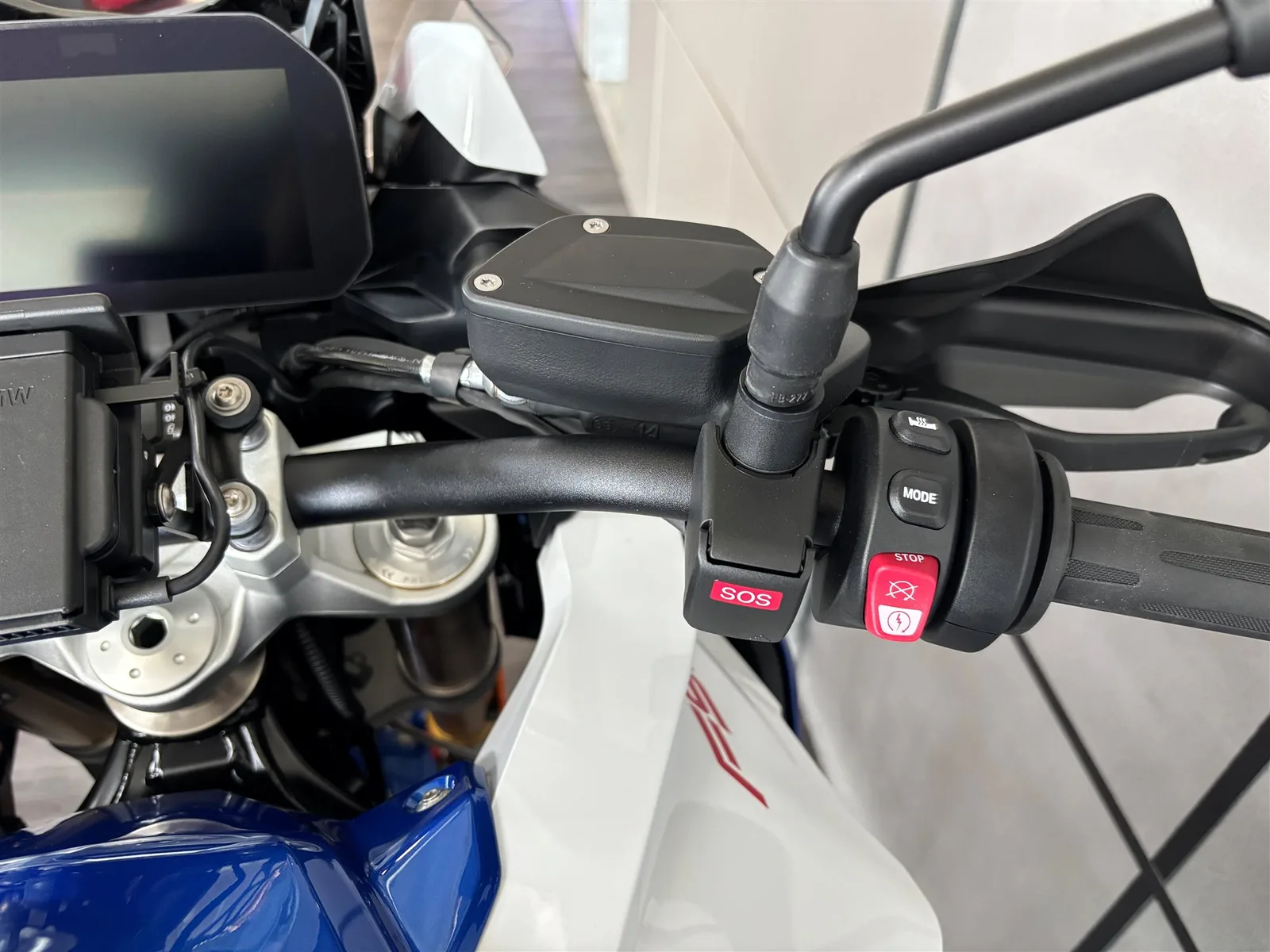 BMW F 900 XR Style Sport alle Pakete
