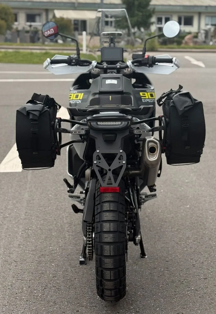 Husqvarna Norden 901 Expedition