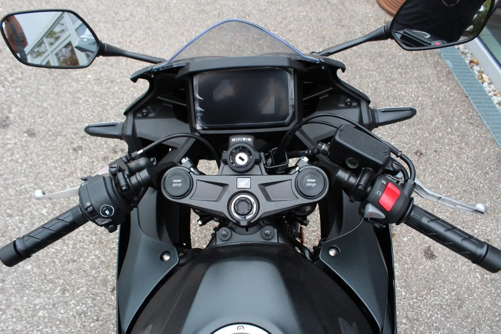 Honda CBR500R E-Clutch