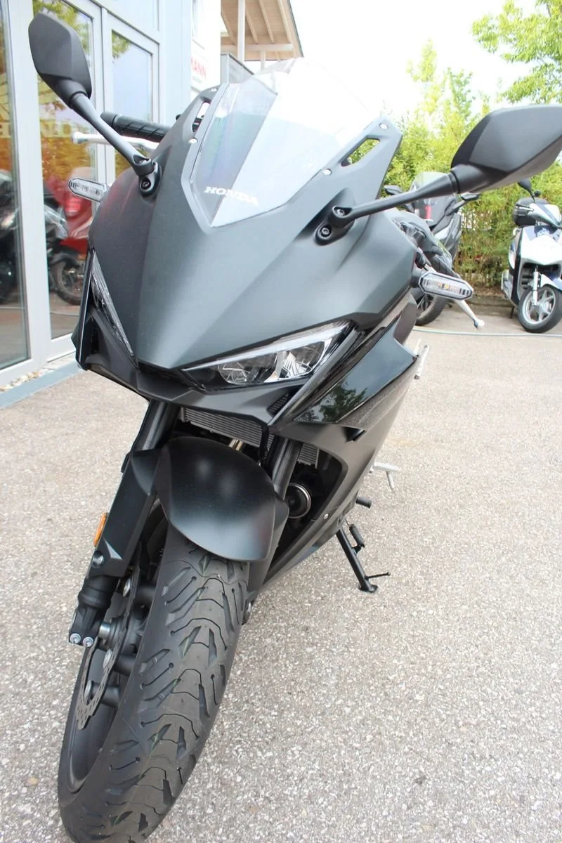 Honda CBR500R E-Clutch