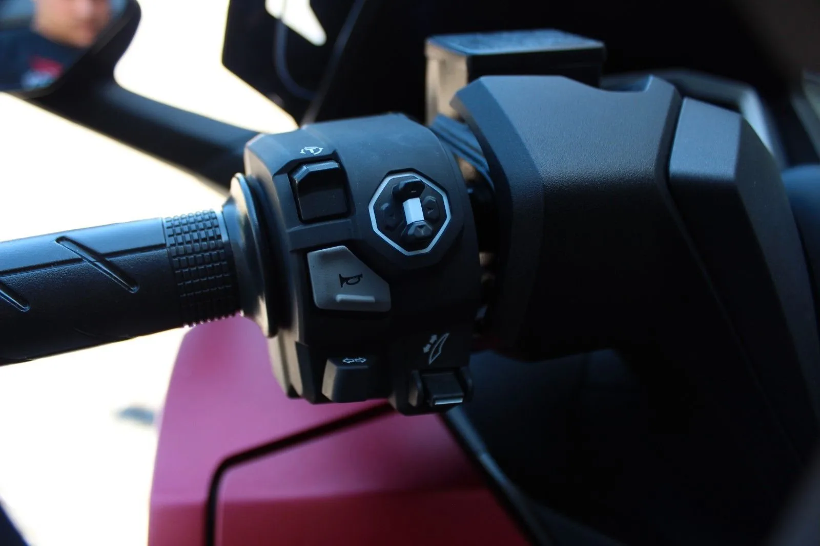 Honda Forza 350 sofort verfügbar