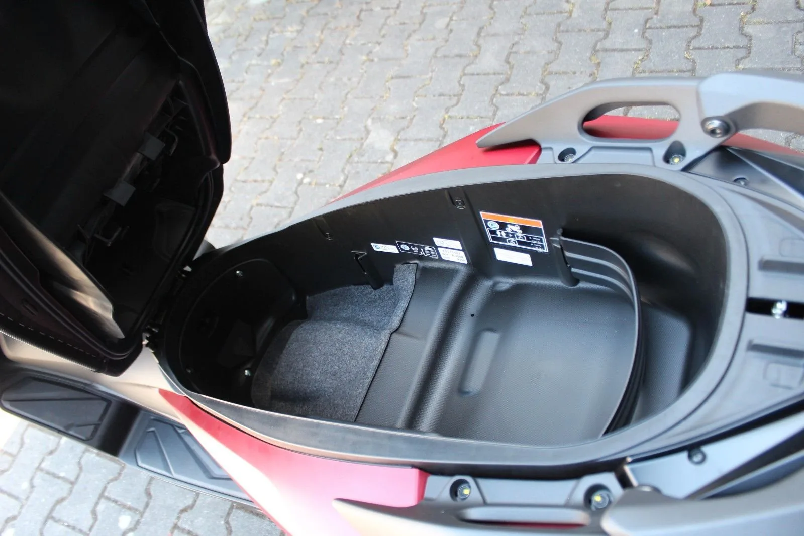 Honda Forza 350 sofort verfügbar