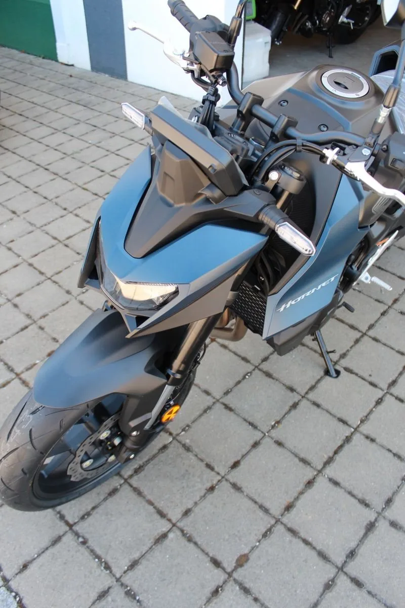 Honda CB750 Hornet