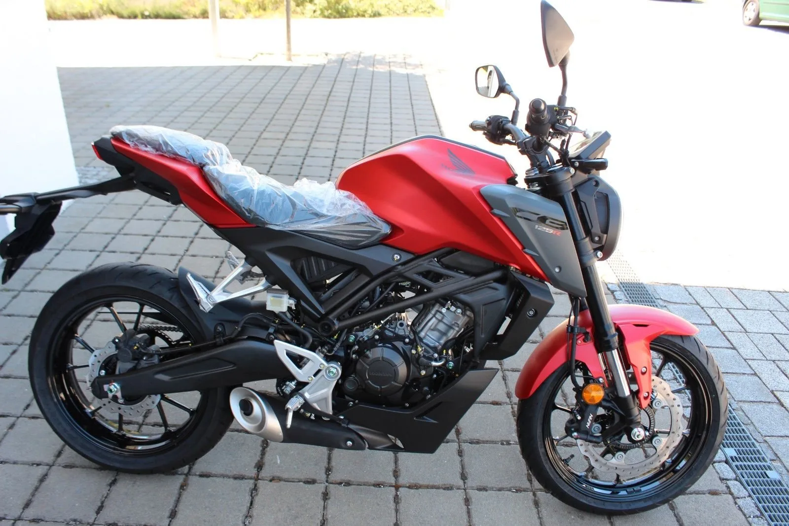 Honda CB125R \*sofort verfügbar\*NEUMODELL2025