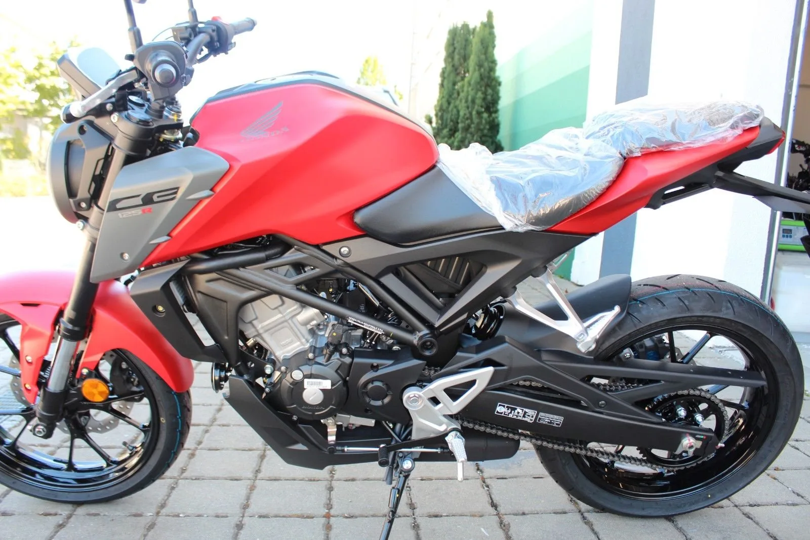 Honda CB125R \*sofort verfügbar\*NEUMODELL2025