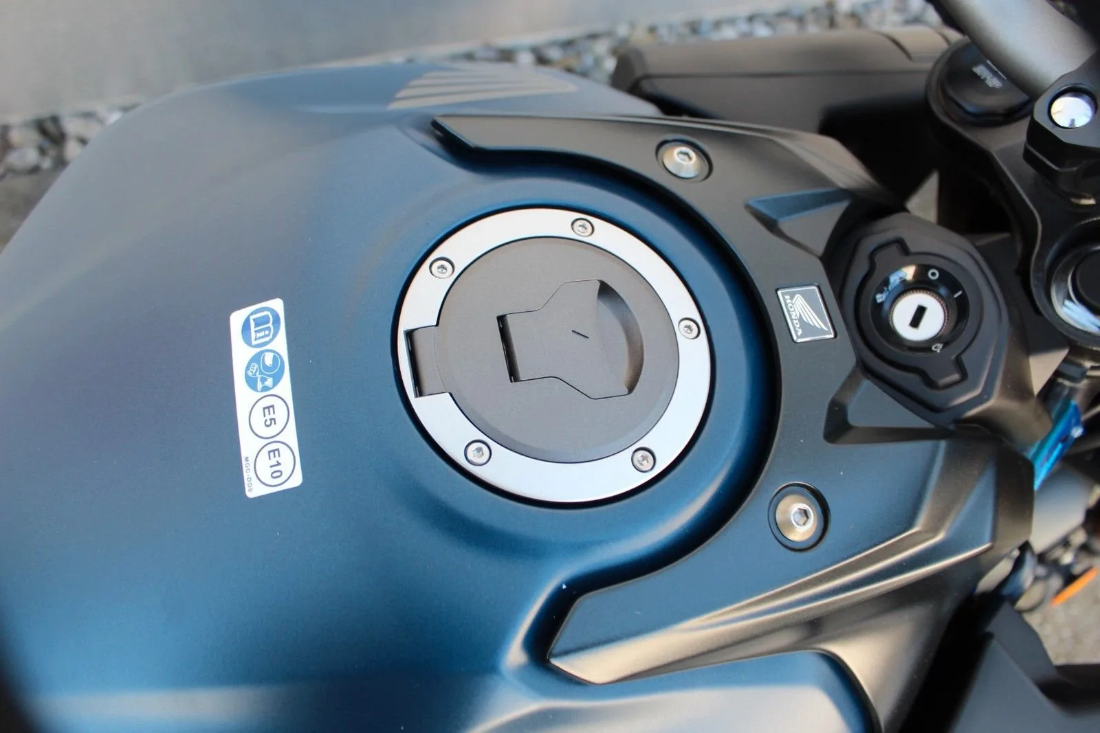 Honda CUV e: CB 650ReClutch