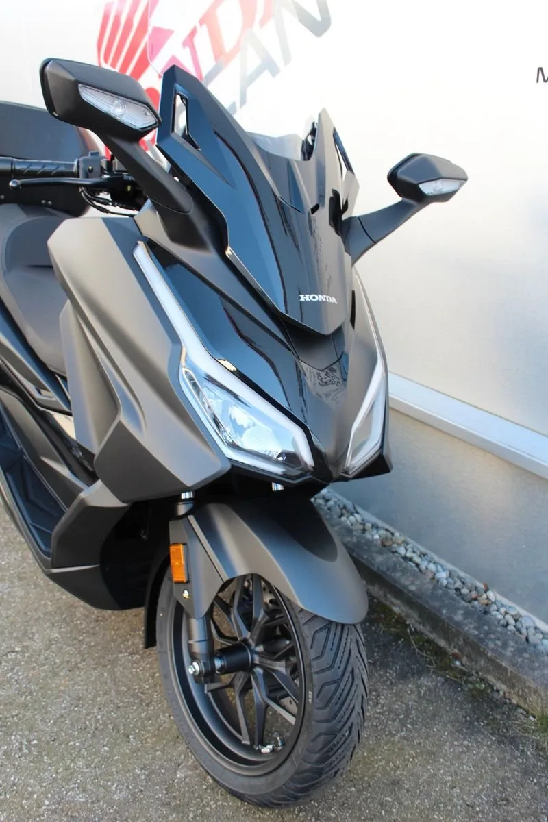 Honda Forza 125 Special Edition