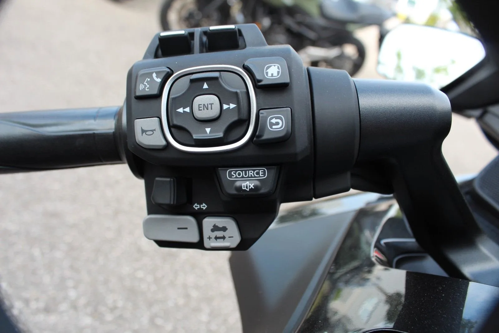 Honda GL 1800 Goldwing Tour DCT