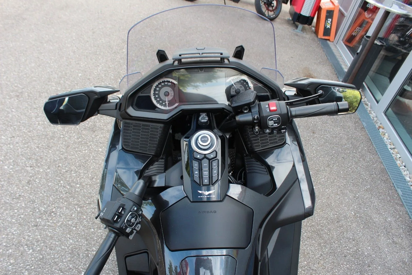 Honda GL 1800 Goldwing Tour DCT