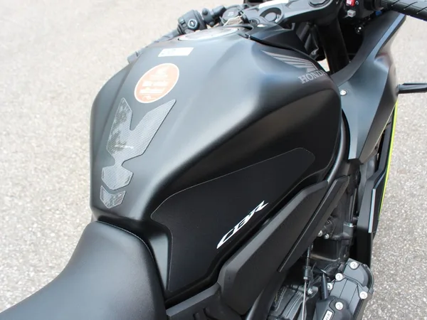 Honda CB650R
