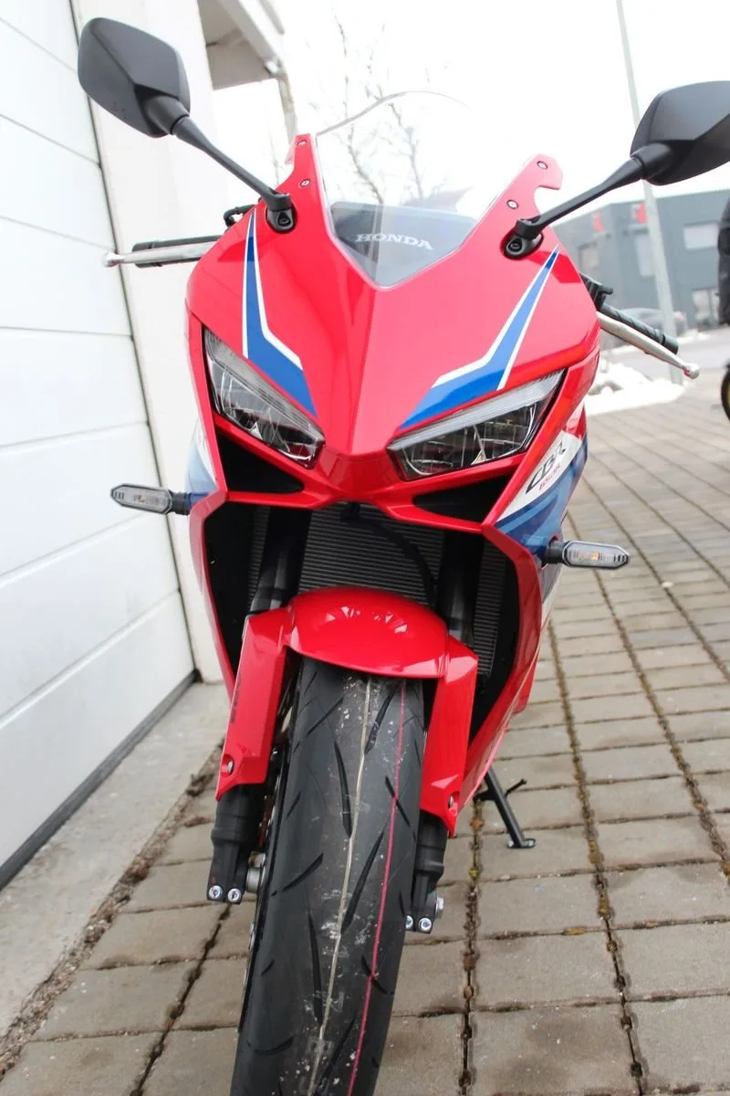 Honda CBR650R