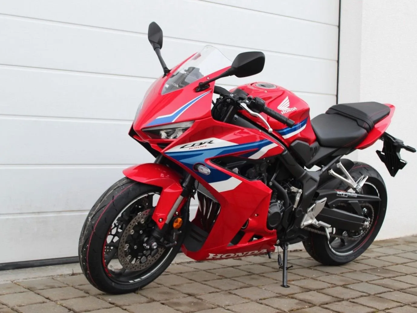 Honda CBR650R