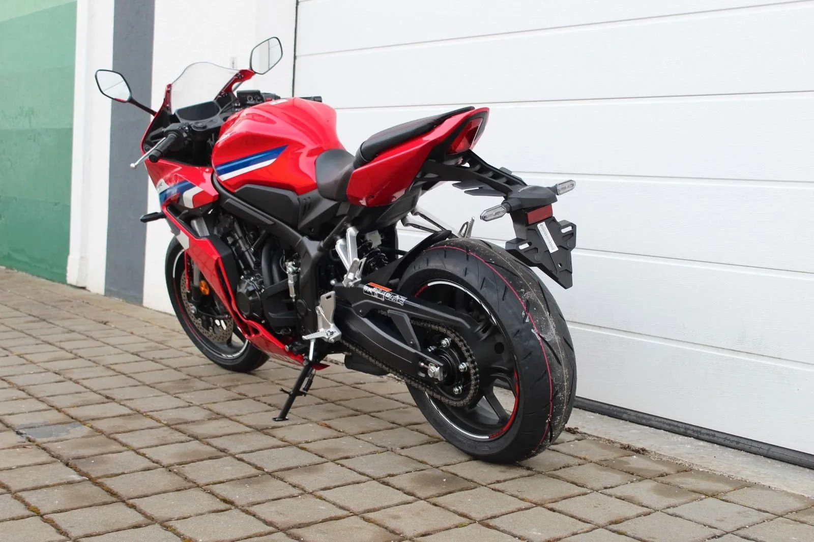 Honda CBR650R