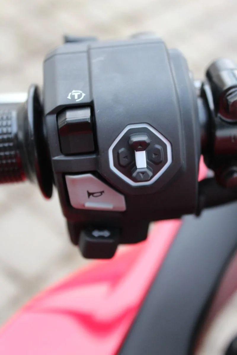 Honda CBR650R
