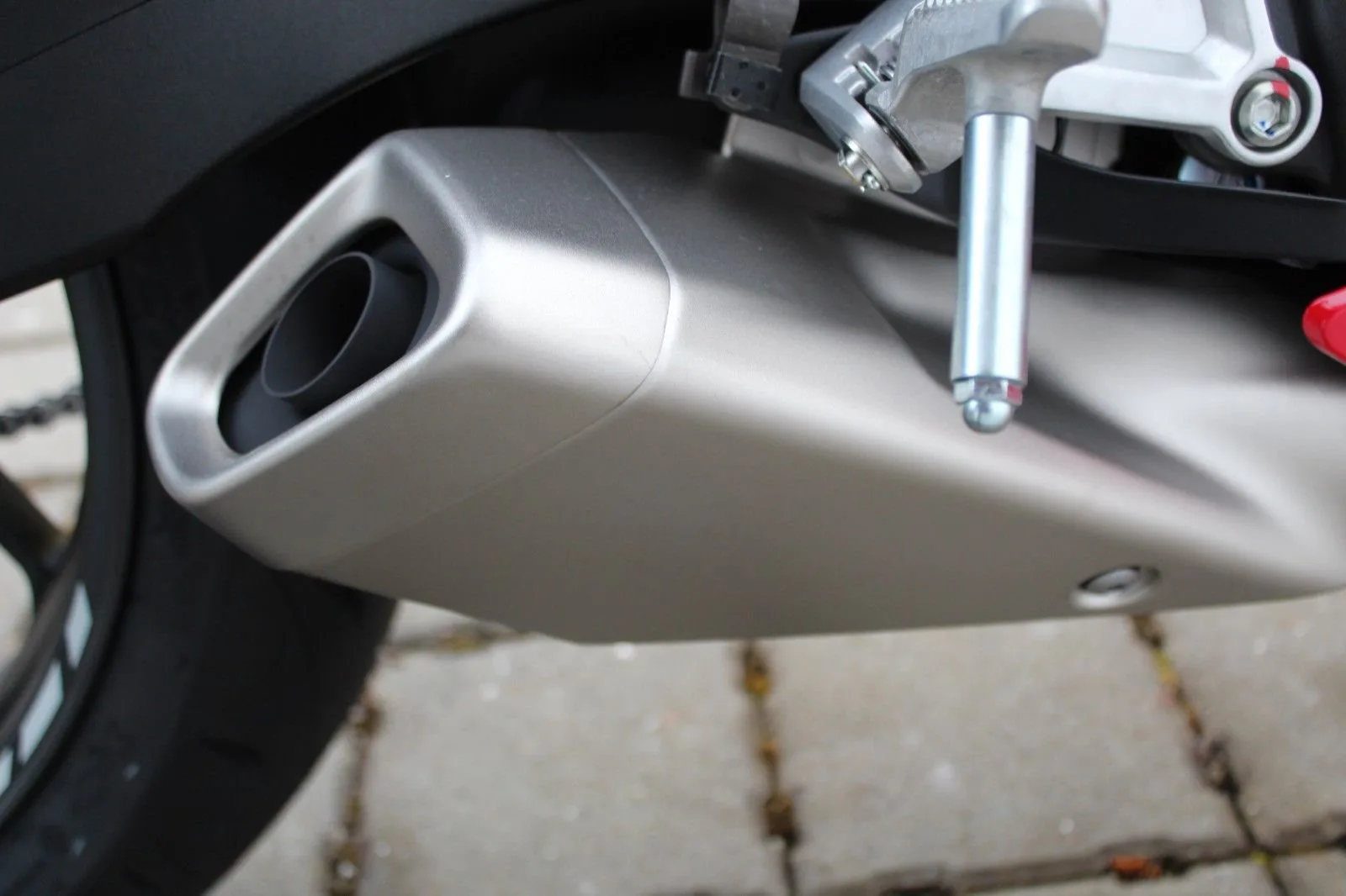 Honda CBR650R