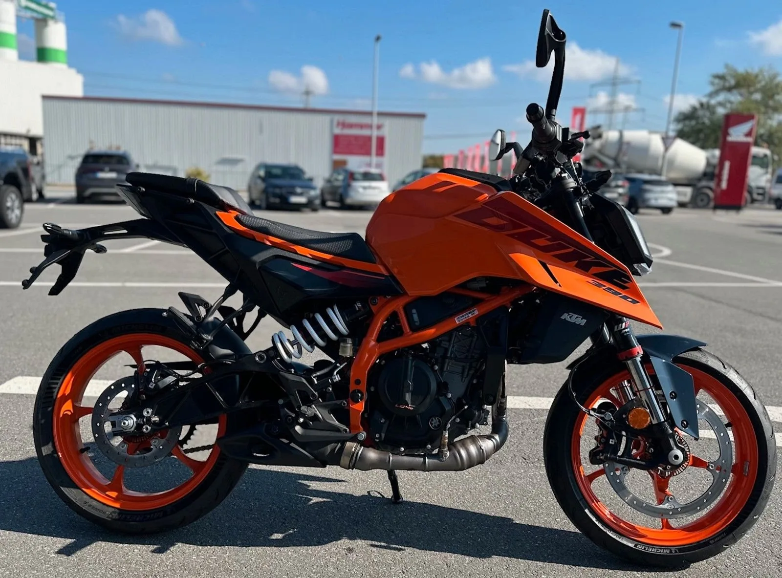 KTM 390 Duke
