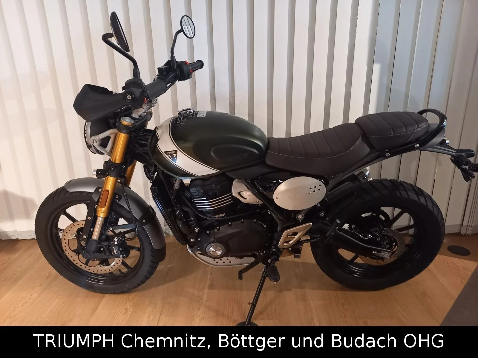 Triumph Scrambler 400 X
